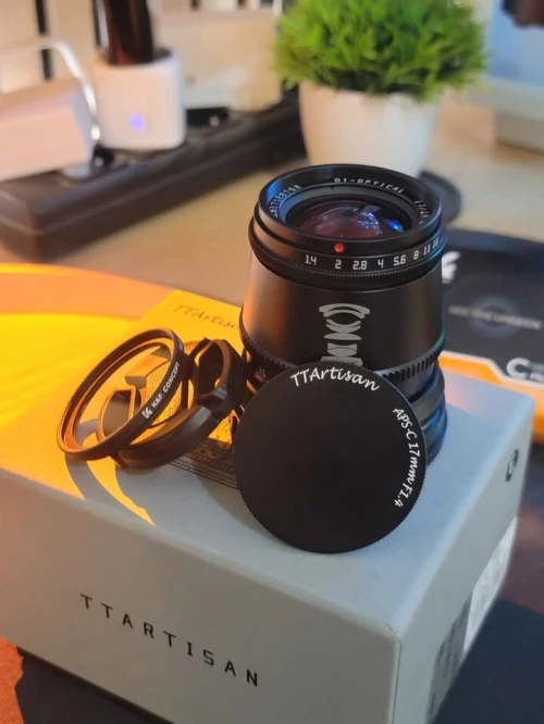 TTArtisan 17mm f/1.4 Sony E-Mount + K&F Filter (NUEF)