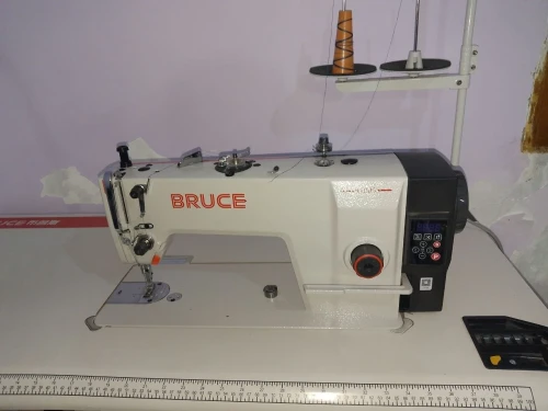Machine à coudre