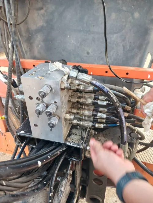 Diagnostic et Réparation de Nacelles Automotrices Toutes Marques