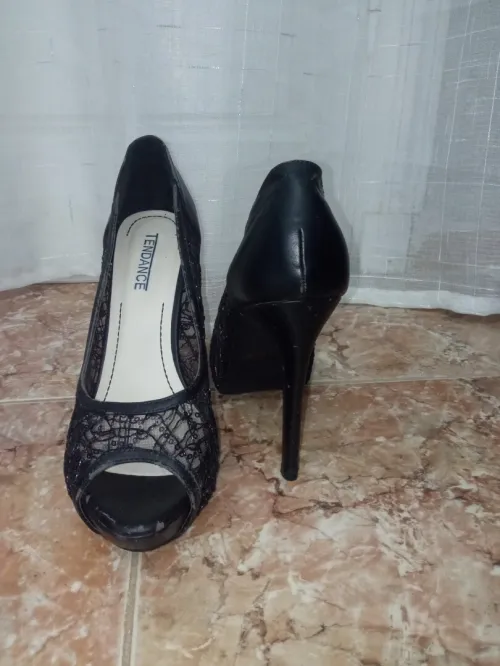 Chaussures de soirée élégante- style, confort et glamour