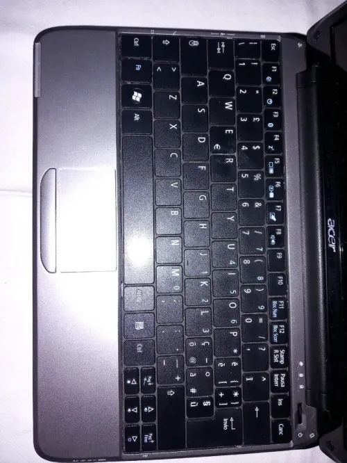 Acer Aspire One 751 Mini PC en bon état