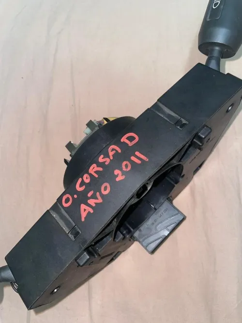 commodo opel corsa d