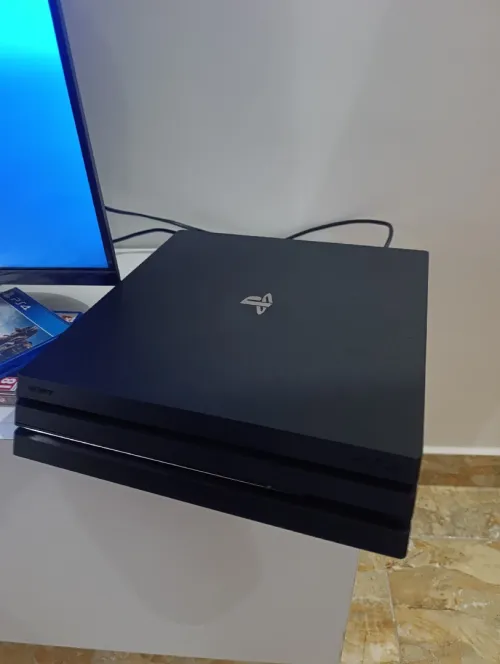 Ps4 pro 1to
