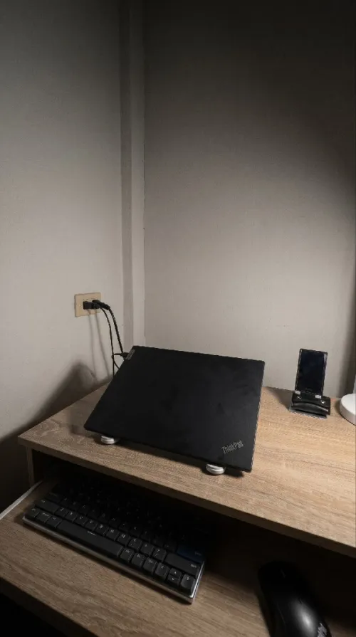 Laptop Lenovo t14s gen 4 type 21f9