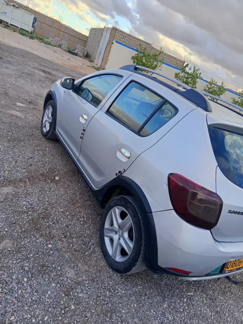Bestune SANDERO 2014 Stepway