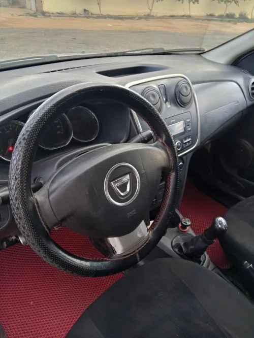Bestune SANDERO 2014 Stepway