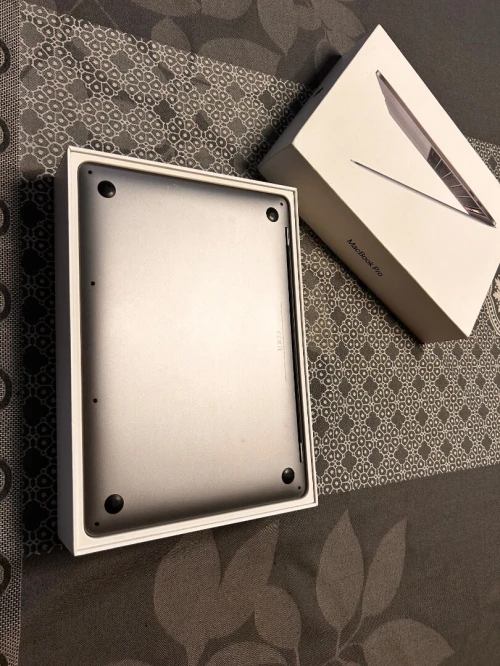 MacBook Pro 13 pouces (modèle 2019-15,4)