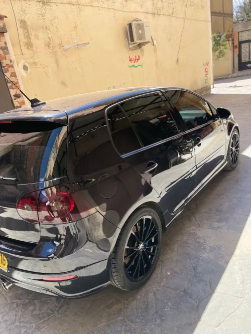Volkswagen Golf 5 2008 R32