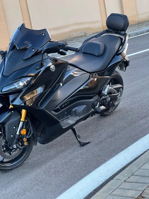YAMAHA TMAX 2021