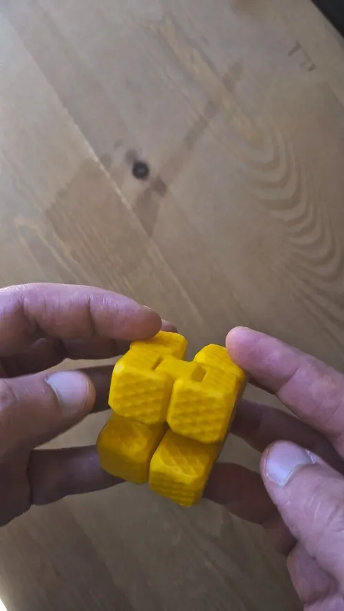 Infinity cube antistress
