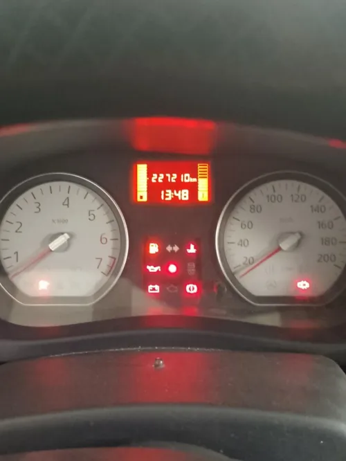 Dacia Logan 2012 لوقان