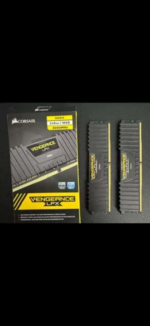 Ram 16go corsair cl16 3000 mhz (8x2)