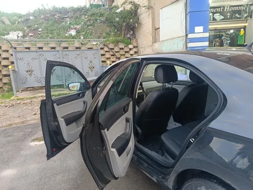 Skoda Rapid 2013 Rapid