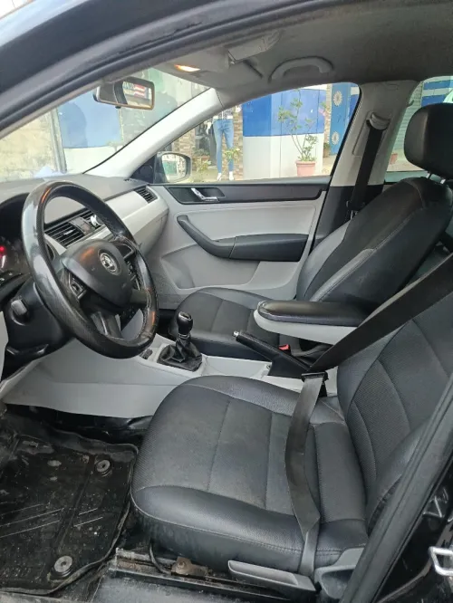 Skoda Rapid 2013 Rapid