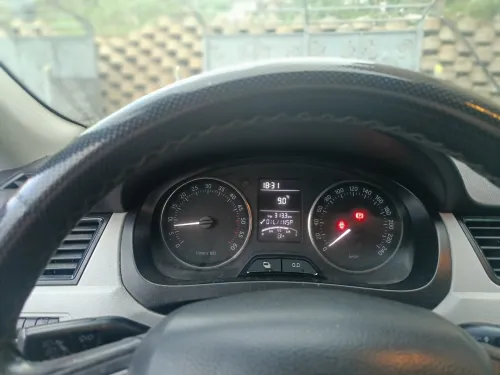 Skoda Rapid 2013 Rapid