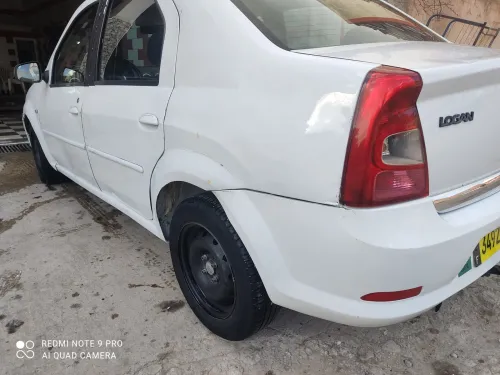 Dacia Logan 2013 Latot