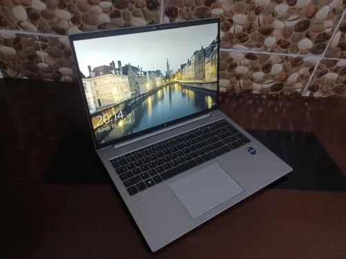HP ZBOOK