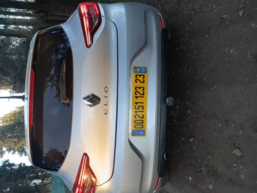 Renault Clio 5  2023 Equilibre