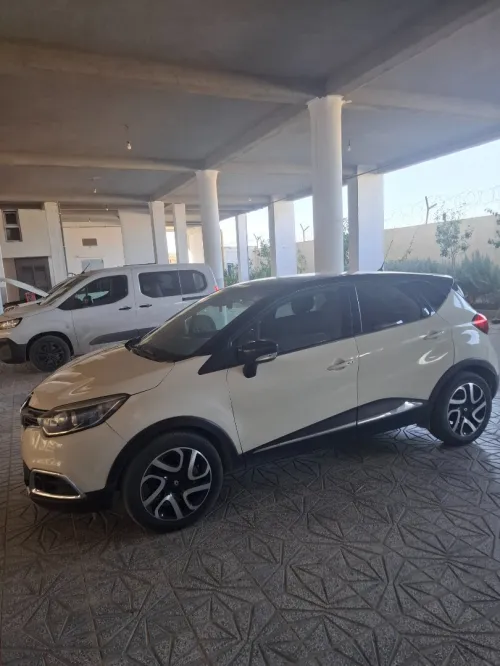 Renault Captur 2016 Mountain