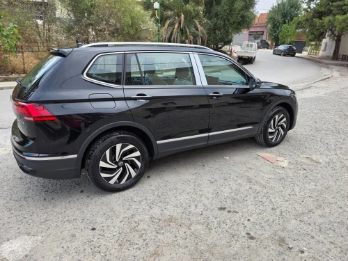 Volkswagen Tiguan 2025 L