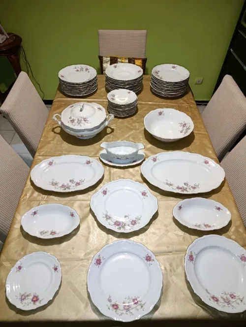 Service de table en porcelaine polonaise vintage