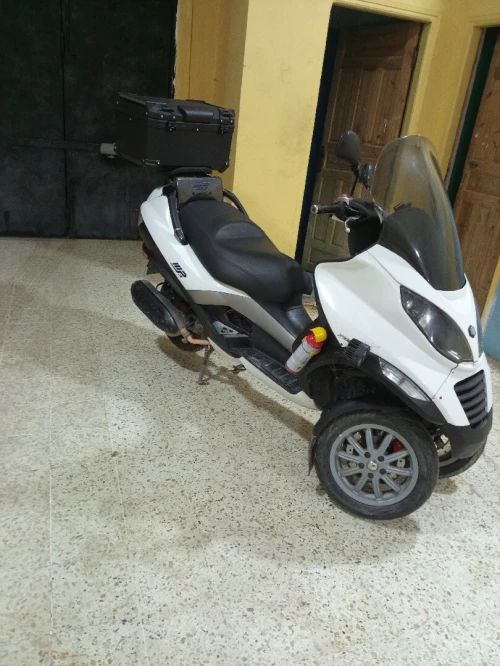 Piaggio MP3 