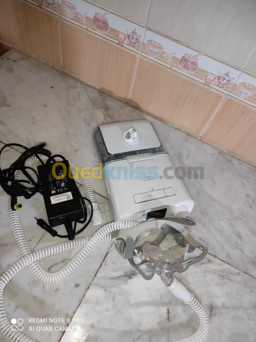 الة الأوكسيجين من نوع Philips respironics