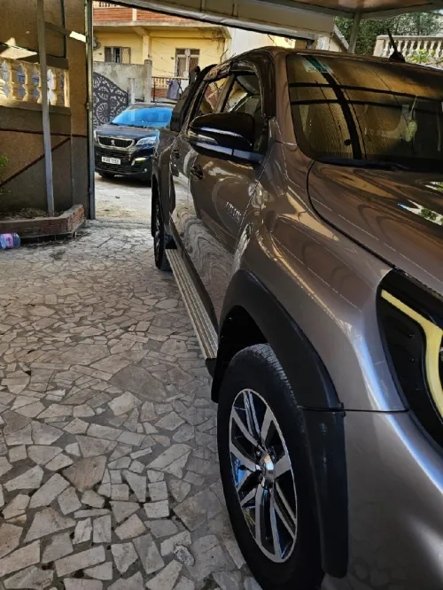 Toyota Hilux 2021 