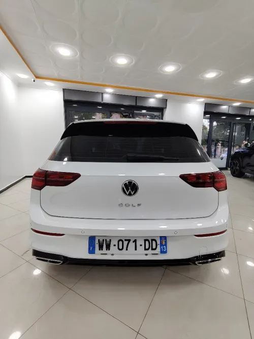 Volkswagen Golf 8 2025 R-Line