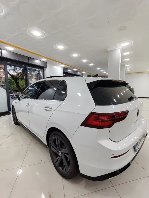 Volkswagen Golf 8 2025 R-Line
