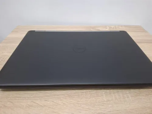 Dell Latitude 5570  i5 6eme HQ
