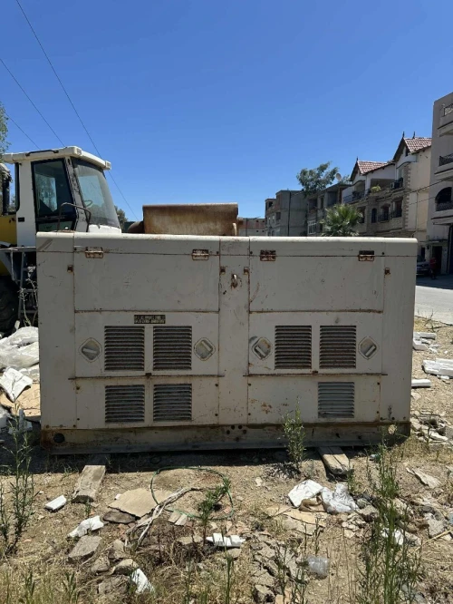 GROUPE électrogène marque DANYO motor HENO 125 KVA