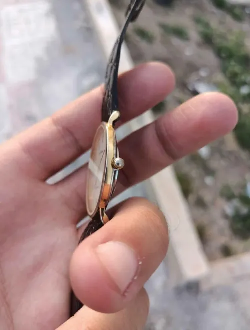 Montre jean Richard original propre bon état 