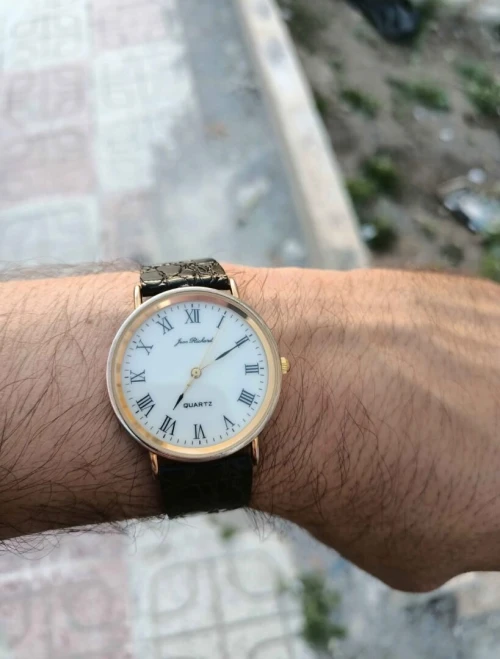 Montre jean Richard original propre bon état 