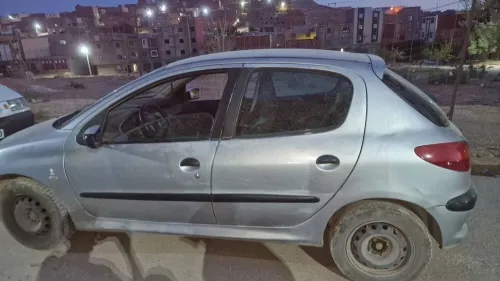 Peugeot Peugeot 2001 