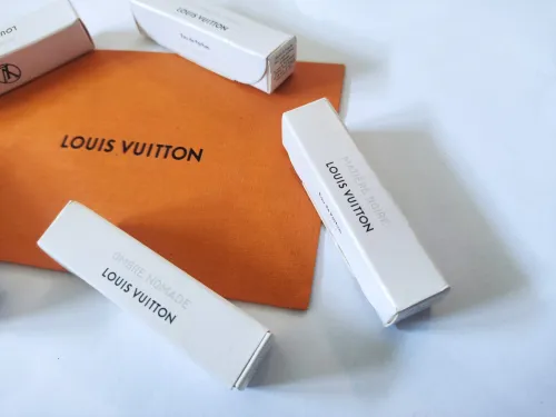 Parfums miniatures  Louis Vuitton 