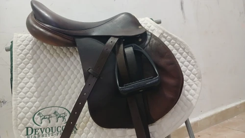Selle obstacle Devoucoux