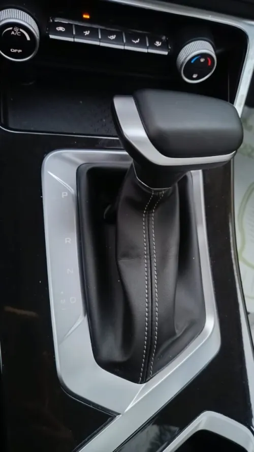 Geely Coolray 2026 Super Max + siège électrique