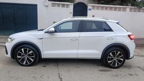 Volkswagen T-Roc 2023 R-Line + palettes au volan