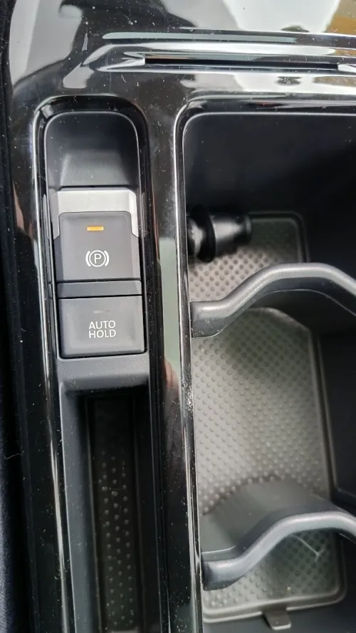 Volkswagen Tharu 2025 XR + siège électrique