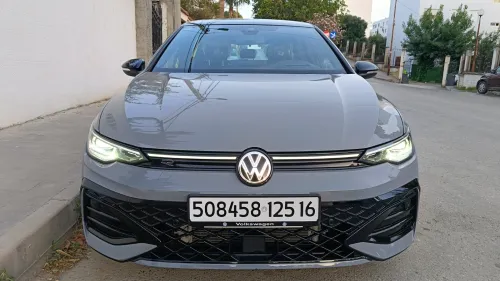 Volkswagen Golf 8 2025 FULL BLACK ÉDITION