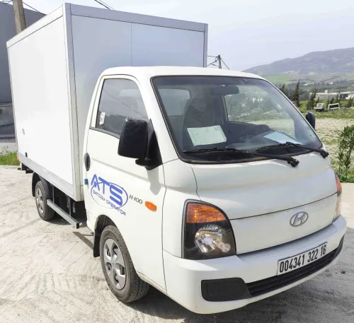 Carrosseries KIA K2500, HYUNDAI H100