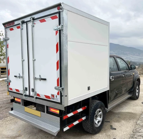conteneur sur TIRSAM, DFSK, CHERY,PICK-UP(HILUX-NAVARA-B50..)...