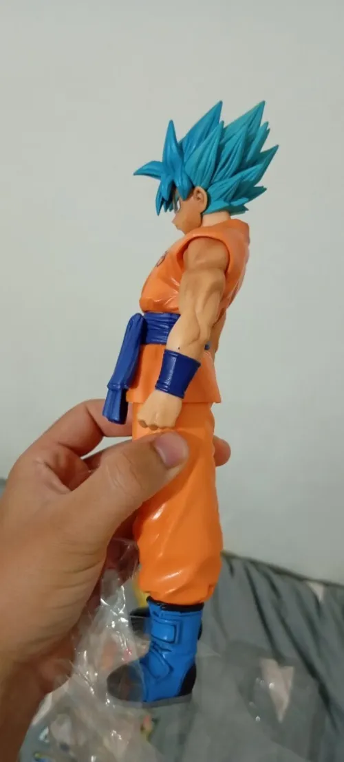 Figurine Goku SSB2 26cm Hauteur