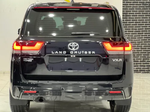 Toyota Land Cruiser  2026 V6 TWIN TURBO