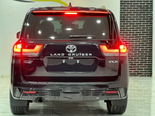 Toyota Land Cruiser  2026 V6 TWIN TURBO