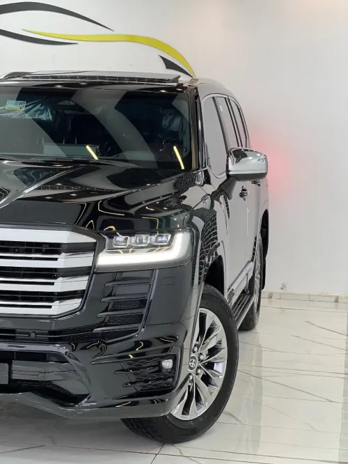 Toyota Land Cruiser  2026 LC 300