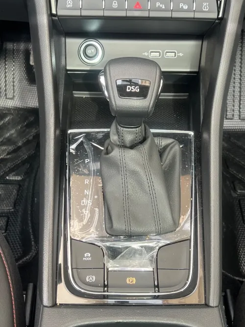 Skoda Karoq 2025 