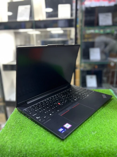 THINKPAD E16 Gen 2