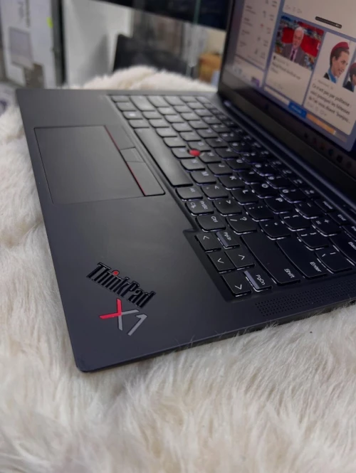 Lenovo thinkpad X1 Carbon gen 9 i5 11gen 8/256 14 pouce FHD etat 10/10